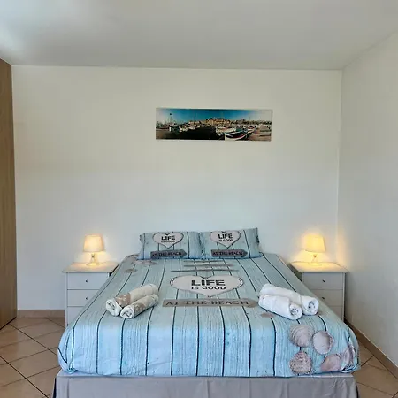 Les Ondes - Rdc Villa - Terrasse Calme - Parking - Proche Plage * Antibes