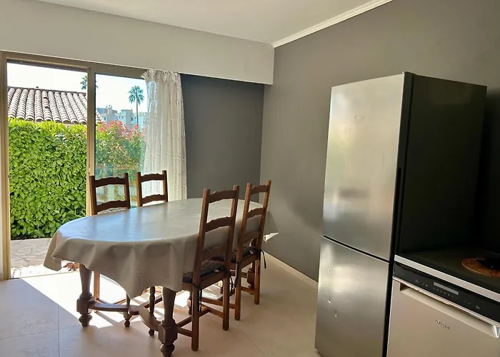 Les Ondes - Terrasse Rdc Calme Parking Proche 아파트 앙티브